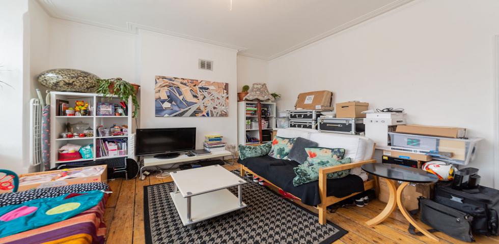 			2 Bedroom, 1 bath, 1 reception Flat			 Chapter Road, WILLESDEN GREEN